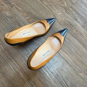 Manolo Blahnik beige and navy pumps